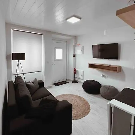 Holiday home Cantinhos Da Serra E Sope, *