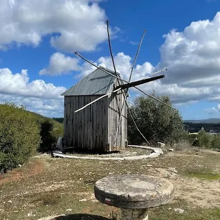 Cantinhos Da Serra E Sope, Holiday home *
